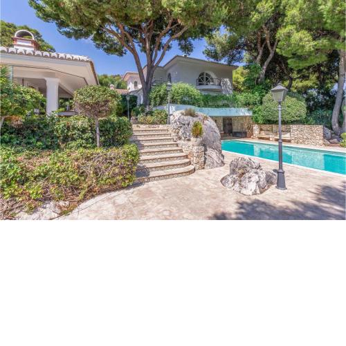 Stunning Home In Mlaga With 7 Bedrooms, Heated Swimming Pool And Swimming Pool
