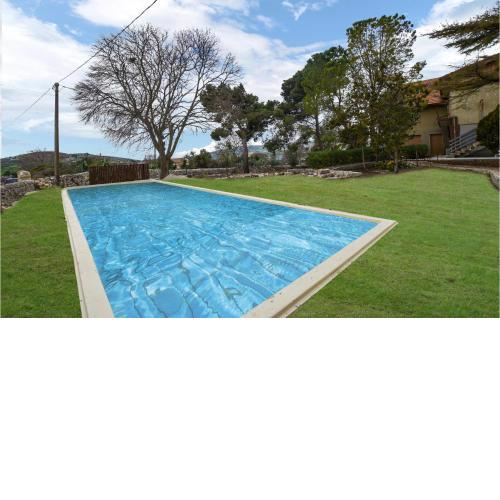 Stunning home in Modica with Outdoor swimming pool, WiFi and 3 Bedrooms