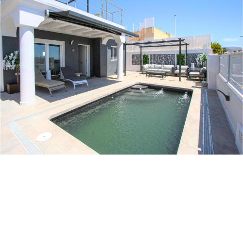 Stunning home in Puerto de Mazarrn with 3 Bedrooms, Outdoor swimming pool and Swimming pool