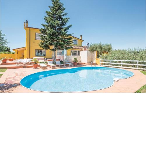 Stunning home in ROMA with Jacuzzi, WiFi and Private swimming pool