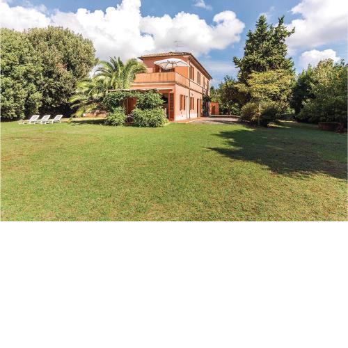 Stunning home in Rosignano Marittimo LI with 4 Bedrooms and WiFi