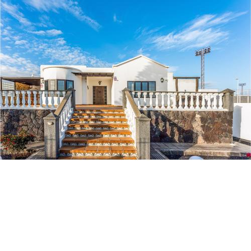 Stunning home in San Bartolom with 3 Bedrooms and WiFi