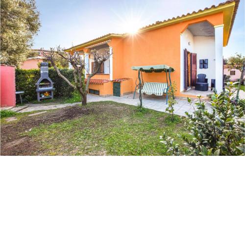 Stunning home in San Teodoro with WiFi and 2 Bedrooms