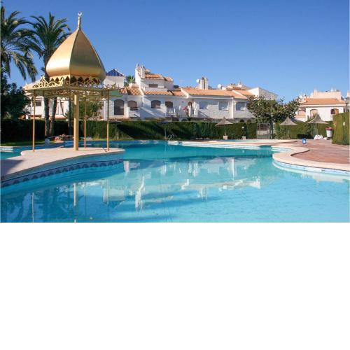 Stunning home in Santa Pola with 2 Bedrooms, WiFi and Outdoor swimming pool