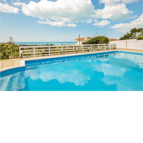 Stunning home in Scicli with Outdoor swimming pool, WiFi and 5 Bedrooms