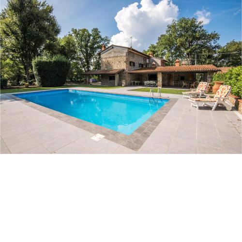 Stunning Home In Terranuova Bracciolini With Wifi, Private Swimming Pool And Outdoor Swimming Pool