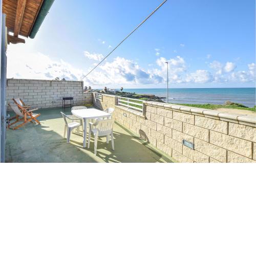 Stunning home in Torre di Mezzo with WiFi and 3 Bedrooms