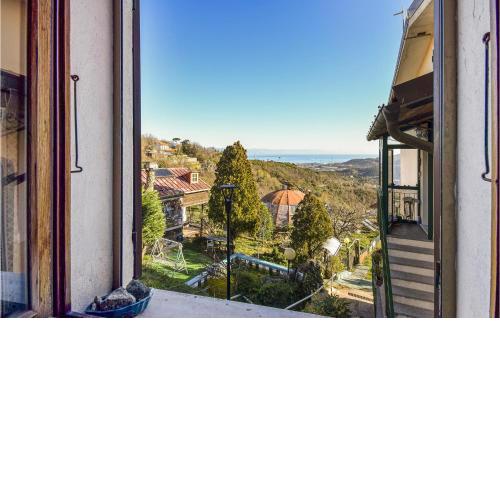 Stunning home in Vado Ligure with 2 Bedrooms and WiFi