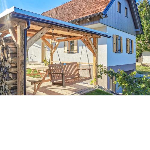 Stunning home in Winten with WiFi and 2 Bedrooms