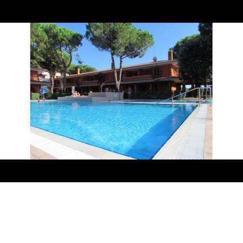 Stunning Residence - Swimming Pool - Parking - Airco - Washing Machine