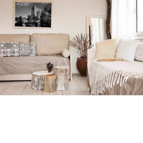 Stunning Sea Views, Family Home in Heart of Mani
