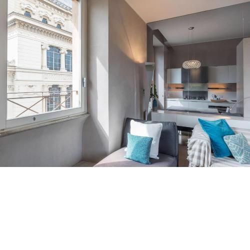 Stunning views over central Rome's rooftops
