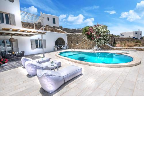 Stunning Villa 4BR in Mykonos