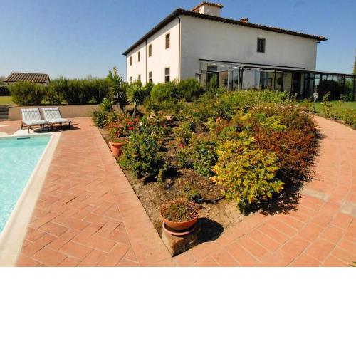 Stunning villa in Castiglion Fiorentino with private pool
