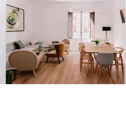 Stylish apartment in the centre of Madrid-Malasaña