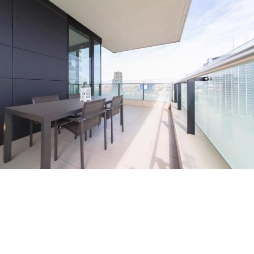 Stylish elegant Suite in Torre Solaria with exclusive Milan's view