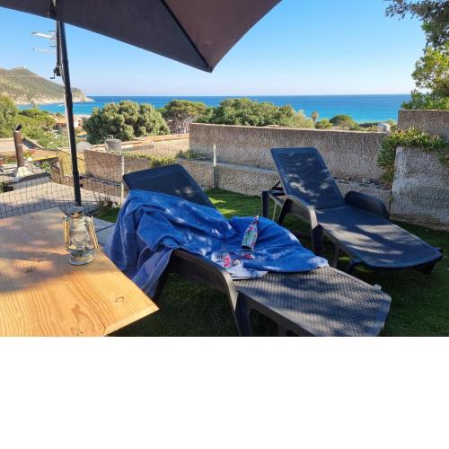 Stylish home with views 3 min walk to the beach!!