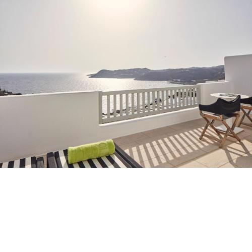 Stylish Myconian Villa Seaview Guest Room A 1 Bedroom Beautiful Sea View Private Balcony Elia Beach