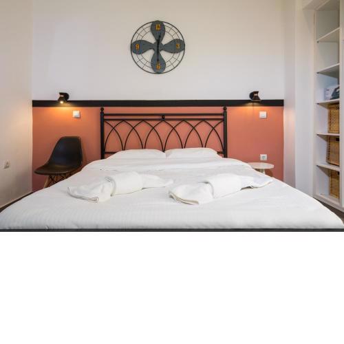 Stylish Renovated Apartment Near Metro Station