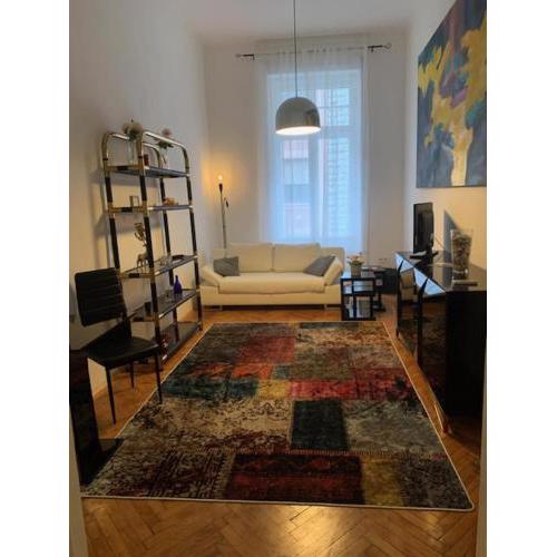 Stylish studio apartment in the heart of Budapest