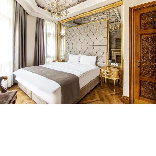 Stylish Studio in Historic Mansion in Beylerbeyi