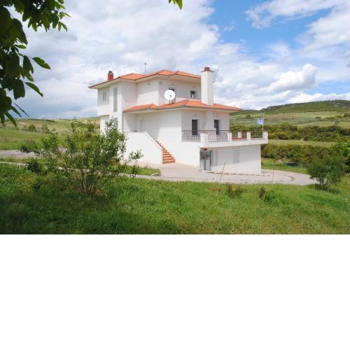 Stylish villa in Salonica's nature