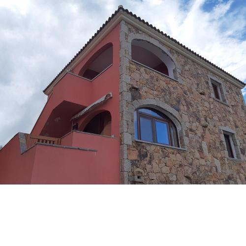 Suaredda guest house San Teodoro