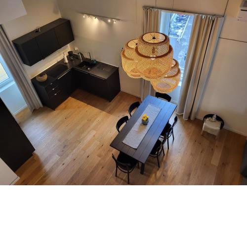 Suite 38