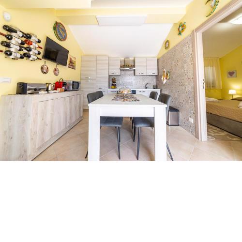 Suite Apartment Smeraldo - Etna Diamond Suite - SunTripSicily