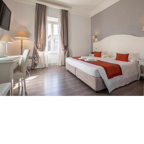 Suite Castrense