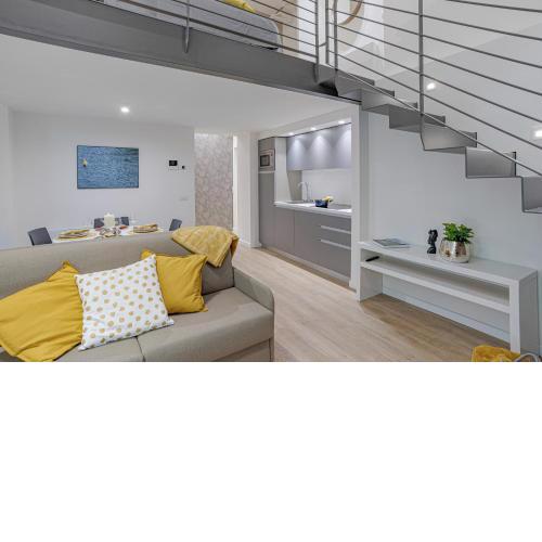 Suite Roma - by MyHomeInComo
