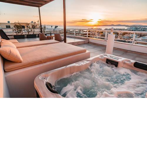 Suites with magical view & jacuzzi