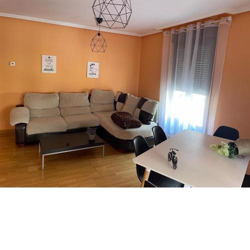 Sumérgete en León. Apartamento I