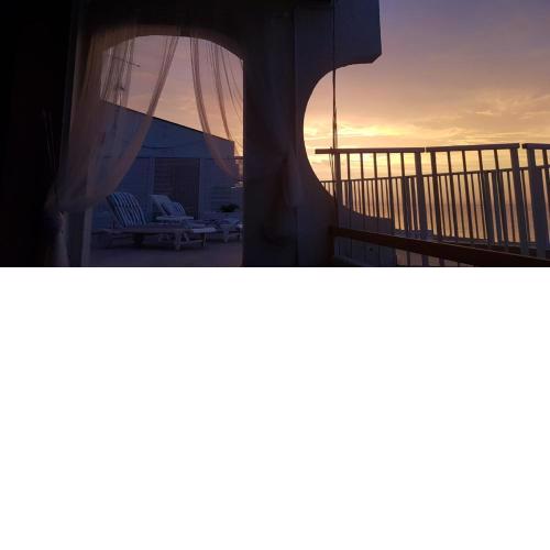 Sun, casa sul mare