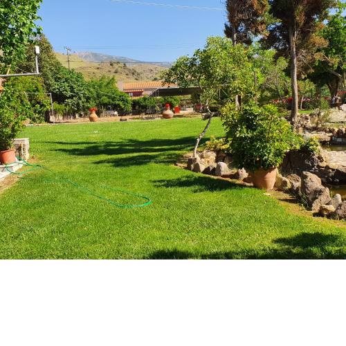 Sun House Apartments in Eftalou