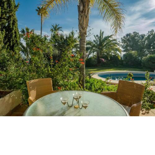 Sun kissed Villa in Albir with Swimming Pool