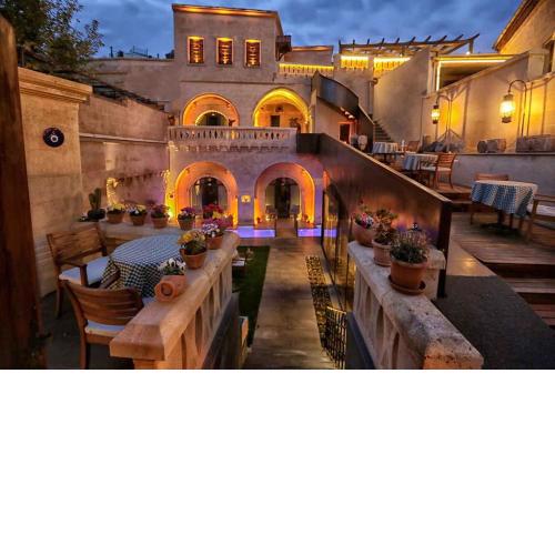 Sunak Cave Hotel