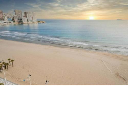 Sunbeach Benidorm Yago 10