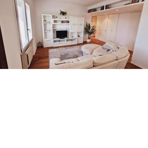 Sunichele Luxury Apartment