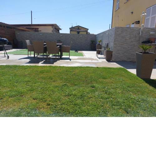 Sunlight con giardino e parcheggio privato