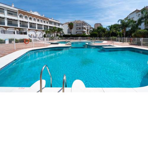 Sunny -Homes2, 3 habitaciones,piscinas , 300 metros playa