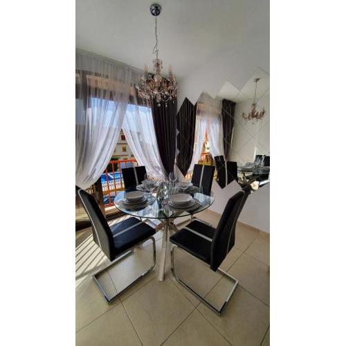 Sunny apartament near La Mata beach