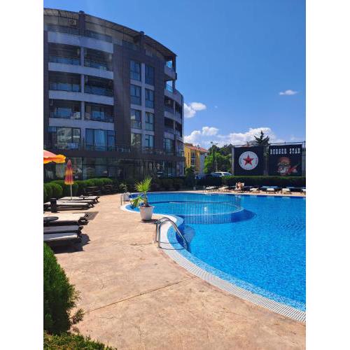 SUNNY BEACH PLAZA One Bedroom