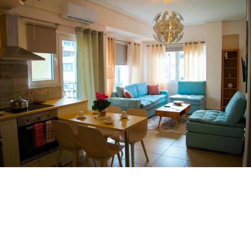 SUNNY CENTRAL LUXURY APARTMENT