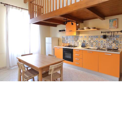 Sunny Flat - SELF Apartments