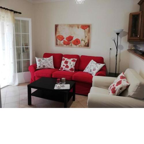 Sunny stay furnished apartment in Kanoni