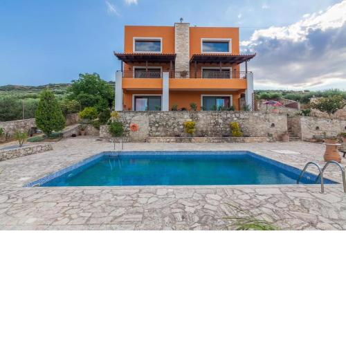Sunny Villa