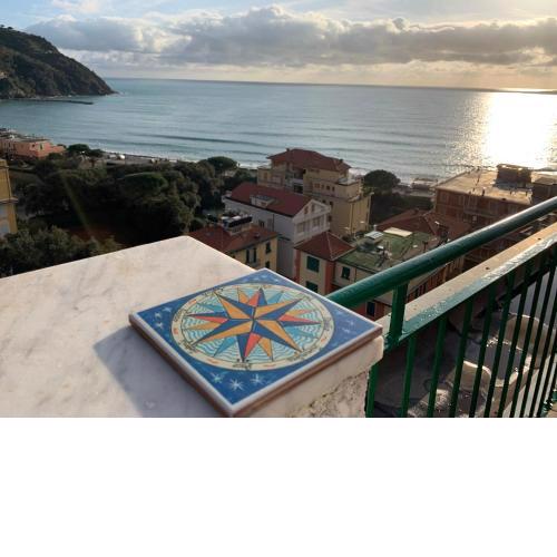 Sunray by the sea