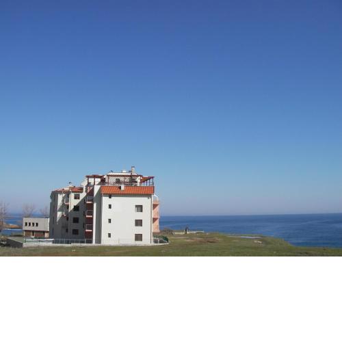Sunrise Apartments