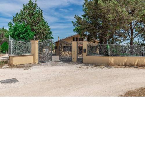 Sunrise Hill Holiday Home